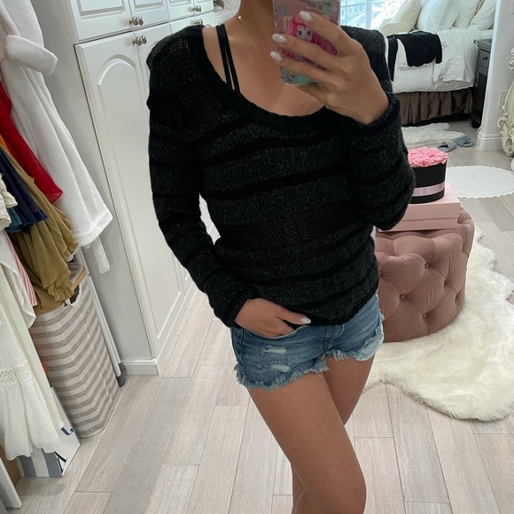Black Grey Stripes Sweater - Picture 1 of 6